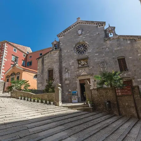 Apartment 1 Bedroom Gorgeous In Gondolici *