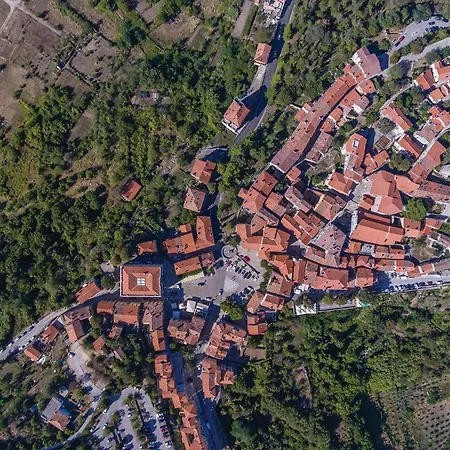 1 Bedroom Gorgeous In Gondolici *