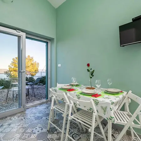 Apartment 1 Bedroom Gorgeous In Gondolici
